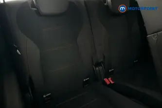 Mercedes-Benz GLB Amg Line Automatic Petrol SUV - Stock Number (1675006) - 29th supplementary image