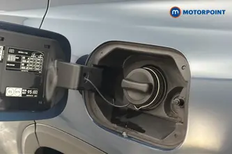 Mercedes-Benz GLB Amg Line Automatic Petrol SUV - Stock Number (1675006) - 41st supplementary image