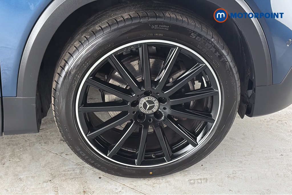 Mercedes-Benz GLB Amg Line Automatic Petrol SUV - Stock Number (1675006) - 47th supplementary image