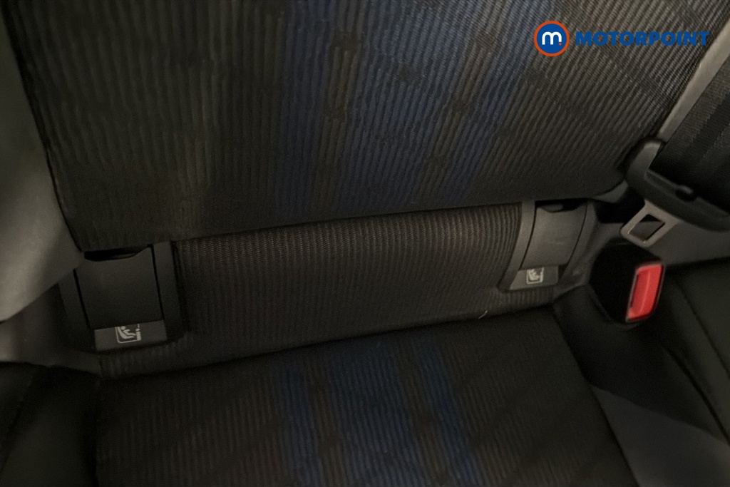 Volkswagen Golf R Automatic Petrol Hatchback - Stock Number (1675308) - 27th supplementary image