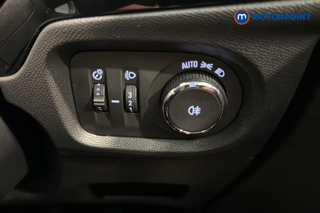 Vauxhall Corsa Design Manual Petrol Hatchback - Stock Number (1674870) - 11th supplementary image