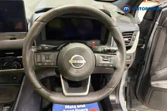 Nissan Qashqai Tekna Automatic Petrol-Electric Hybrid SUV - Stock Number (1674940) - 2nd supplementary image
