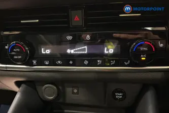 Nissan Qashqai Tekna Automatic Petrol-Electric Hybrid SUV - Stock Number (1674940) - 12th supplementary image