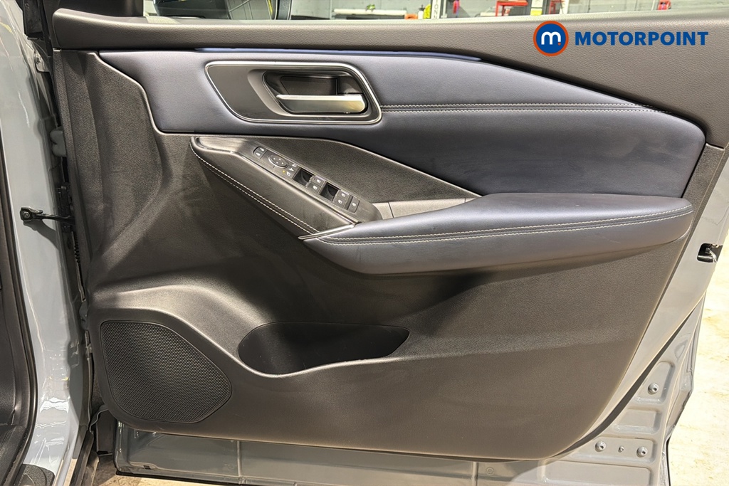 Nissan Qashqai Tekna Automatic Petrol-Electric Hybrid SUV - Stock Number (1674940) - 18th supplementary image