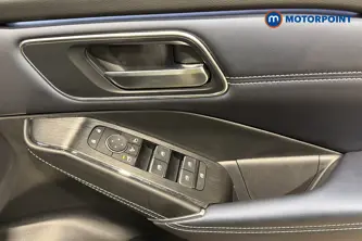 Nissan Qashqai Tekna Automatic Petrol-Electric Hybrid SUV - Stock Number (1674940) - 19th supplementary image