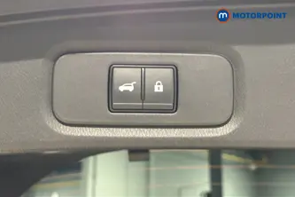 Nissan Qashqai Tekna Automatic Petrol-Electric Hybrid SUV - Stock Number (1674940) - 35th supplementary image