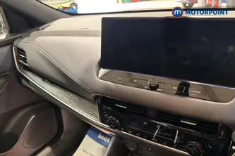 Nissan Qashqai Tekna Automatic Petrol-Electric Hybrid SUV - Stock Number (1674940) - 1st supplementary image