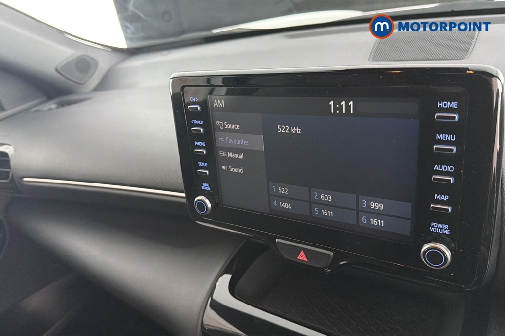 Toyota Yaris Cross Design Automatic Petrol-Electric Hybrid Estate - Stock Number (1643729) - 8th supplementary image