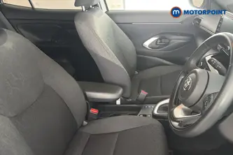 Toyota Yaris Cross Design Automatic Petrol-Electric Hybrid Estate - Stock Number (1643729) - 22nd supplementary image
