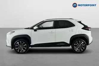 Toyota Yaris Cross Design Automatic Petrol-Electric Hybrid Estate - Stock Number (1643729) - Drivers side