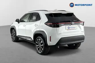 Toyota Yaris Cross Design Automatic Petrol-Electric Hybrid Estate - Stock Number (1643729) - Drivers side rear corner