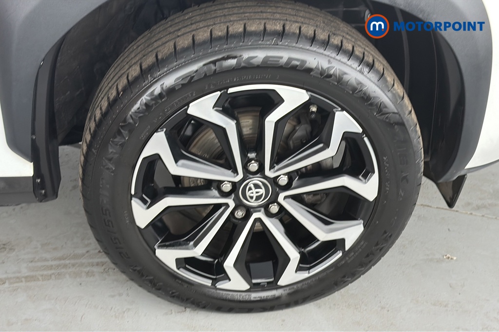 Toyota Yaris Cross Design Automatic Petrol-Electric Hybrid Estate - Stock Number (1643729) - 47th supplementary image