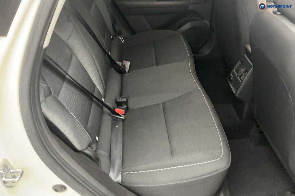 Renault Captur Iconic Manual Diesel SUV - Stock Number (1651250) - 4th supplementary image