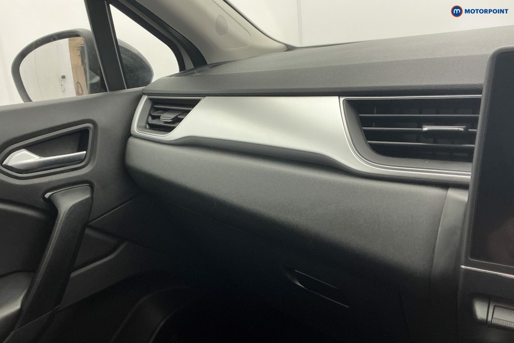 Renault Captur Iconic Manual Diesel SUV - Stock Number (1651250) - 18th supplementary image