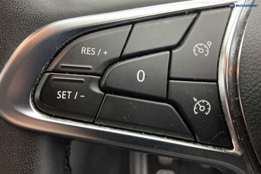 Renault Captur Iconic Manual Diesel SUV - Stock Number (1651250) - 20th supplementary image