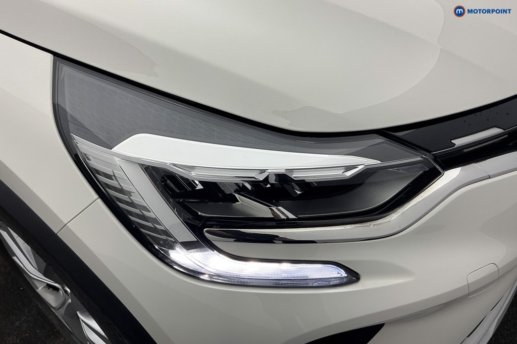 Renault Captur Iconic Manual Diesel SUV - Stock Number (1651250) - 29th supplementary image