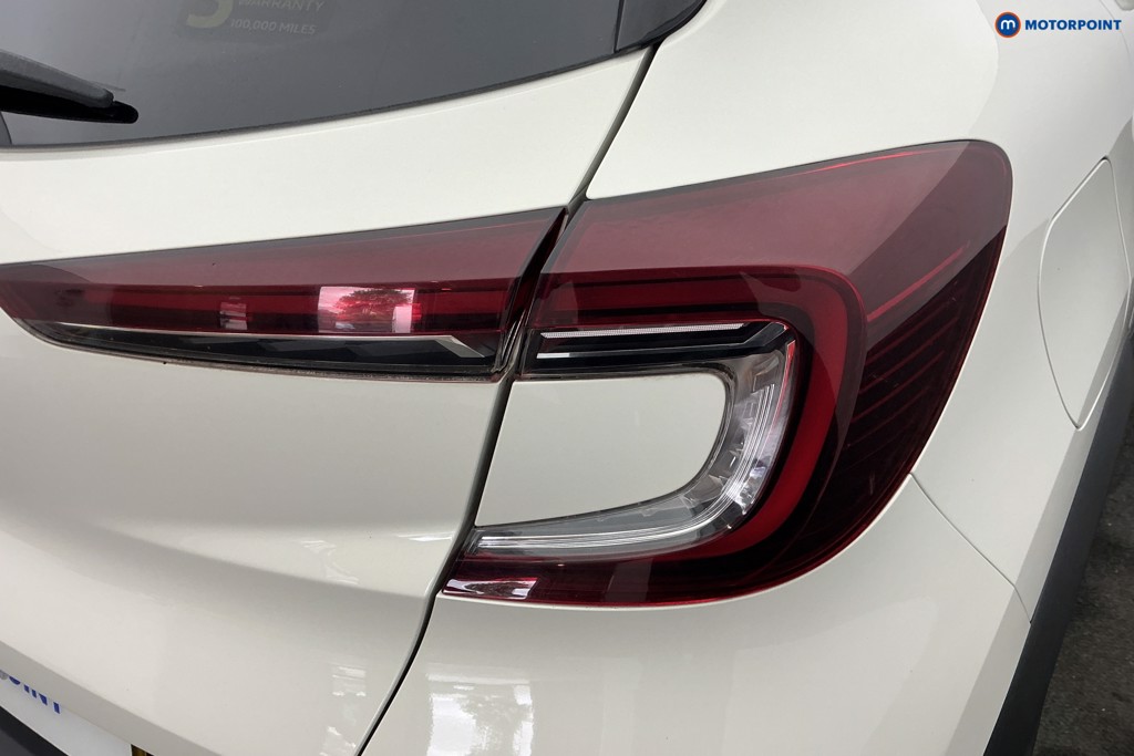 Renault Captur Iconic Manual Diesel SUV - Stock Number (1651250) - 30th supplementary image