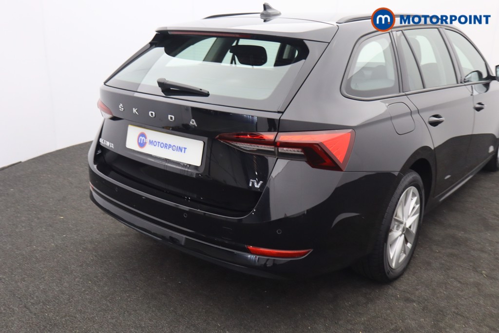 Skoda Octavia Se Technology Automatic Petrol Plug-In Hybrid Estate - Stock Number (1652582) - 2nd supplementary image