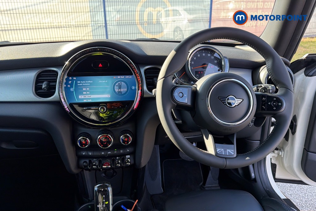 Mini Hatchback Cooper S Exclusive Automatic Petrol Hatchback - Stock Number (1653365) - 2nd supplementary image
