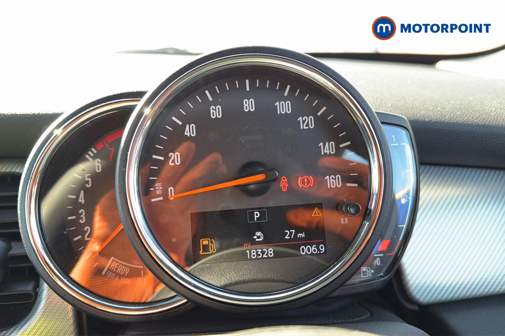 Mini Hatchback Cooper S Exclusive Automatic Petrol Hatchback - Stock Number (1653365) - 8th supplementary image