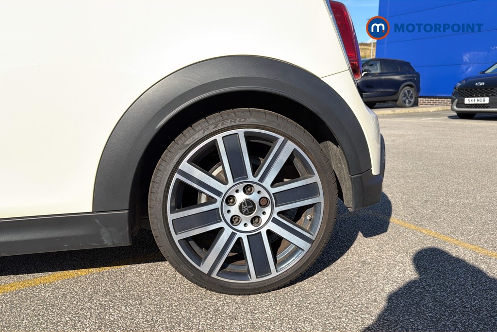 Mini Hatchback Cooper S Exclusive Automatic Petrol Hatchback - Stock Number (1653365) - 48th supplementary image