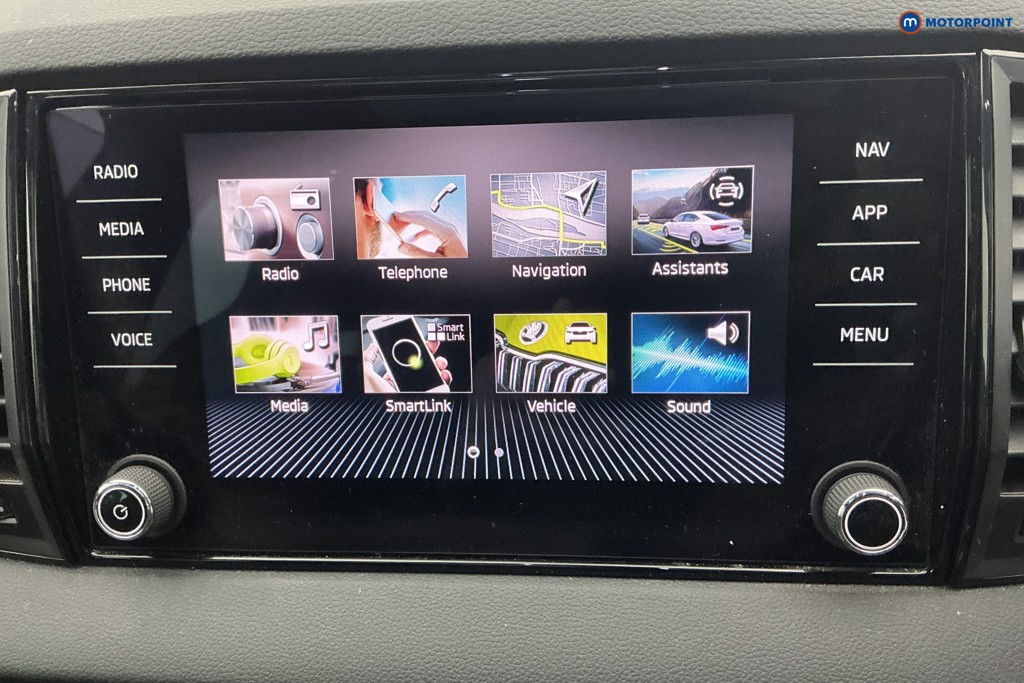 Skoda Karoq Sportline Manual Petrol SUV - Stock Number (1654461) - 2nd supplementary image