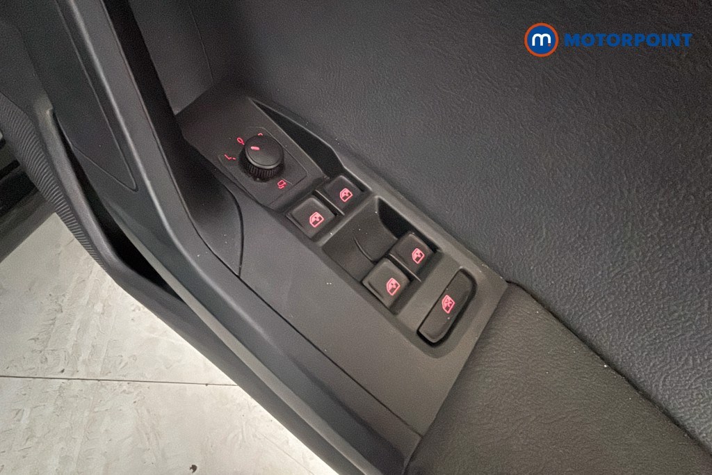 Seat Arona Fr Sport Manual Diesel SUV - Stock Number (1655727) - 20th supplementary image