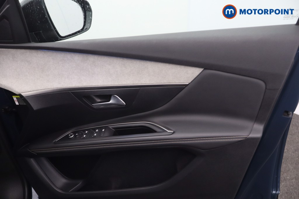 Peugeot 3008 GT Automatic Petrol SUV - Stock Number (1655786) - 8th supplementary image