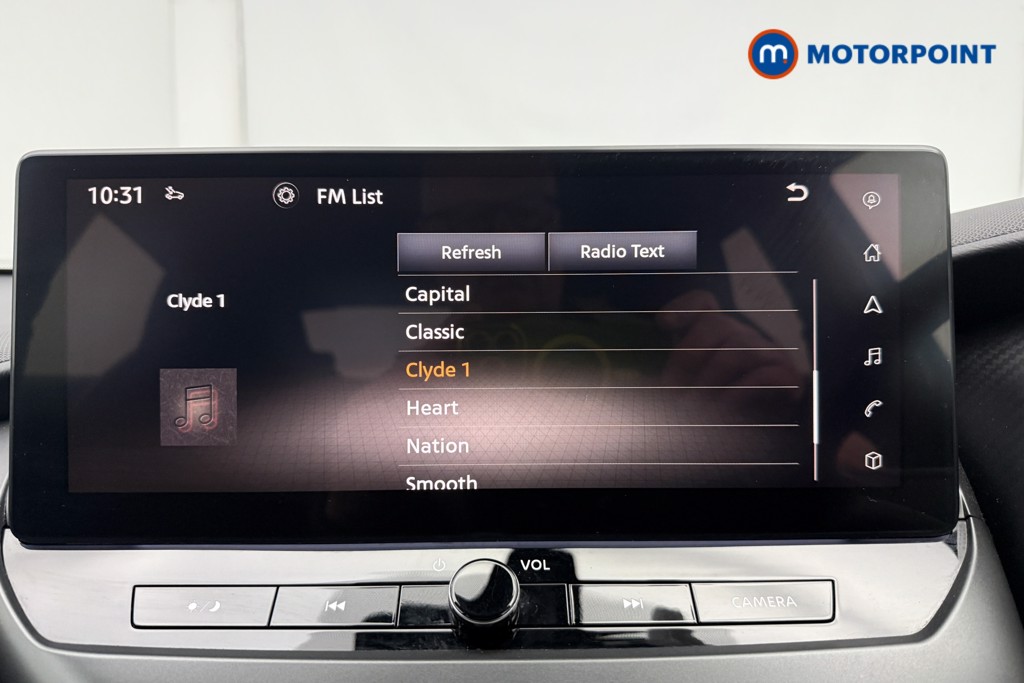 Nissan Juke N-Connecta Manual Petrol SUV - Stock Number (1655815) - 4th supplementary image