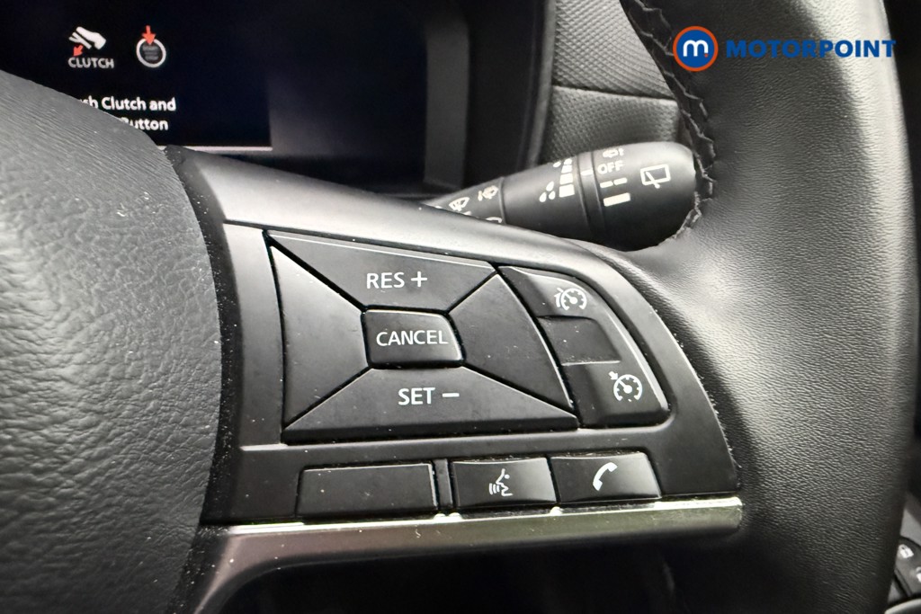 Nissan Juke N-Connecta Manual Petrol SUV - Stock Number (1655815) - 15th supplementary image