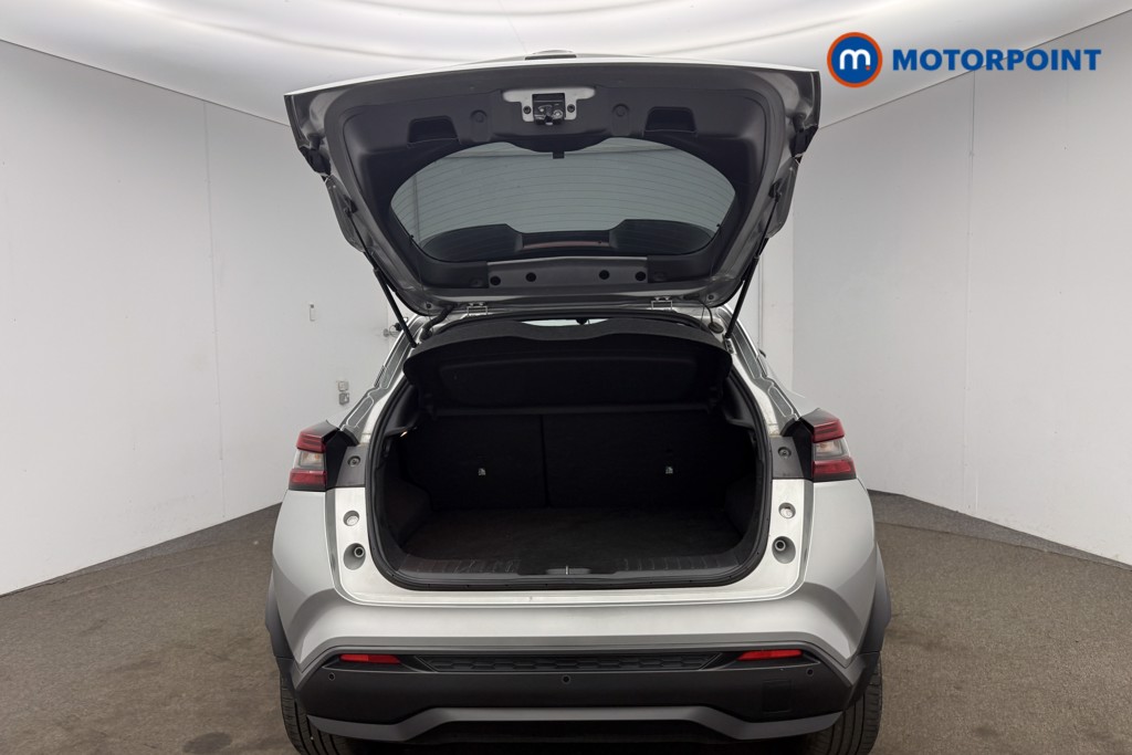 Nissan Juke N-Connecta Manual Petrol SUV - Stock Number (1655815) - 21st supplementary image