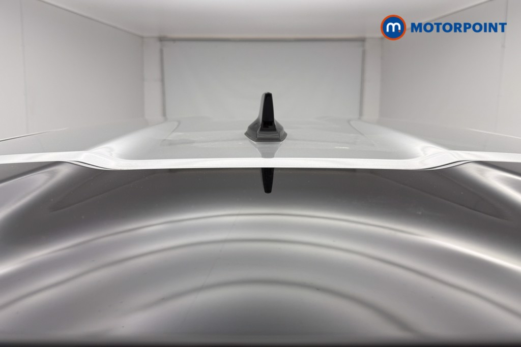 Nissan Juke N-Connecta Manual Petrol SUV - Stock Number (1655815) - 29th supplementary image