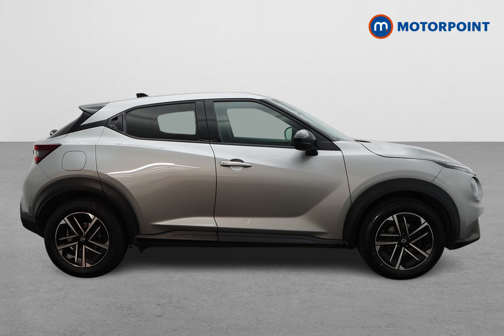 Nissan Juke N-Connecta Manual Petrol SUV - Stock Number (1655815) - Drivers side