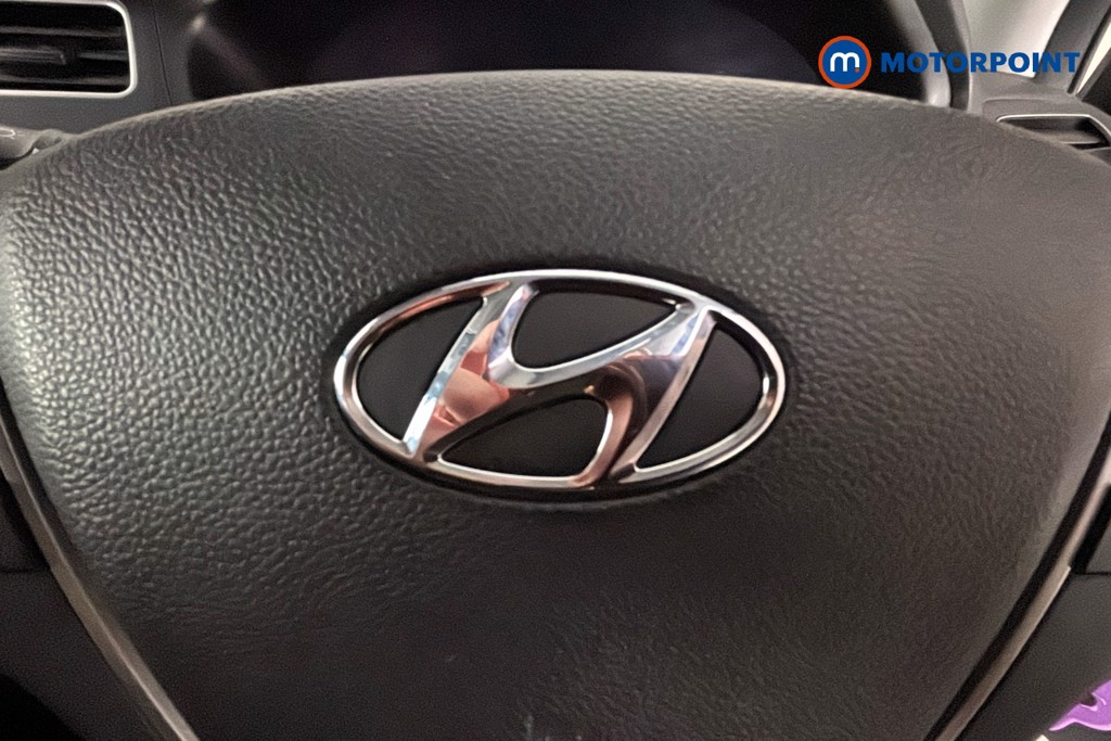 Hyundai I20 Play Manual Petrol Hatchback - Stock Number (1660635) - 5th supplementary image