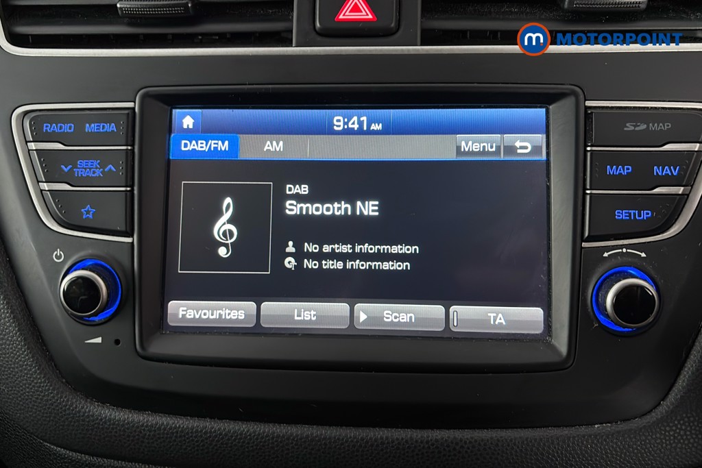 Hyundai I20 Play Manual Petrol Hatchback - Stock Number (1660635) - 9th supplementary image