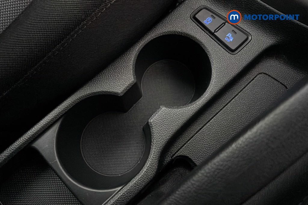 Hyundai I20 Play Manual Petrol Hatchback - Stock Number (1660635) - 16th supplementary image