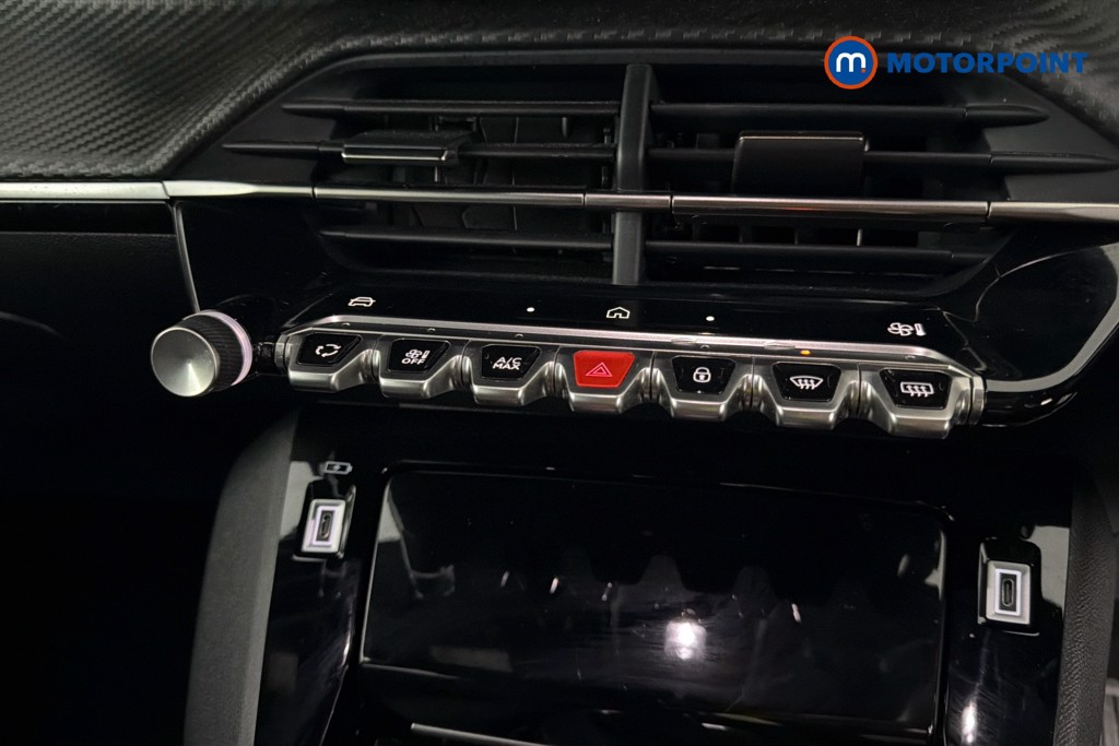 Peugeot 2008 Allure Manual Petrol SUV - Stock Number (1665833) - 11th supplementary image