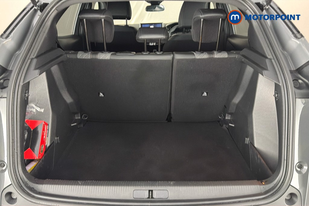 Peugeot 2008 Allure Manual Petrol SUV - Stock Number (1665833) - 39th supplementary image