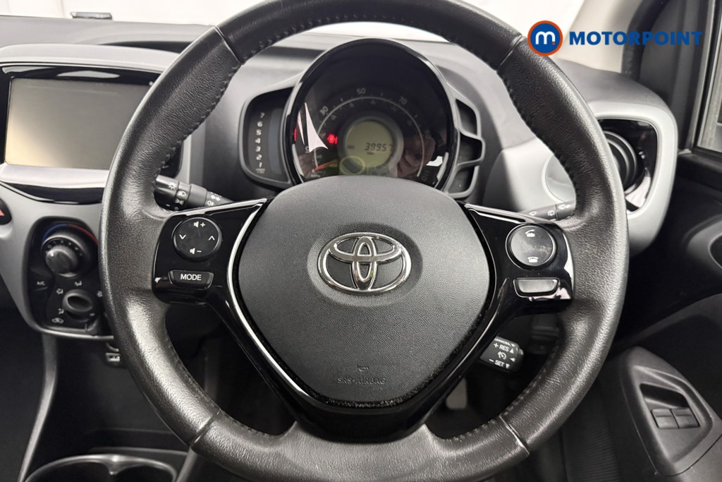 Toyota Aygo X-Play Manual Petrol Hatchback - Stock Number (1665859) - 4th supplementary image
