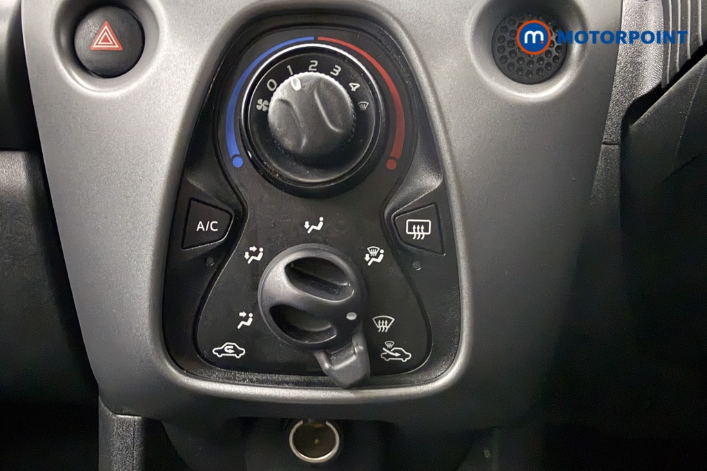 Toyota Aygo X-Play Manual Petrol Hatchback - Stock Number (1665859) - 15th supplementary image