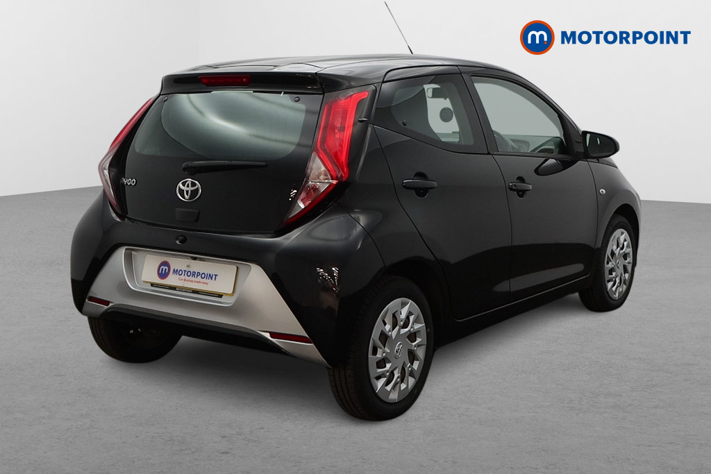 Toyota Aygo X-Play Manual Petrol Hatchback - Stock Number (1665859) - Drivers side rear corner