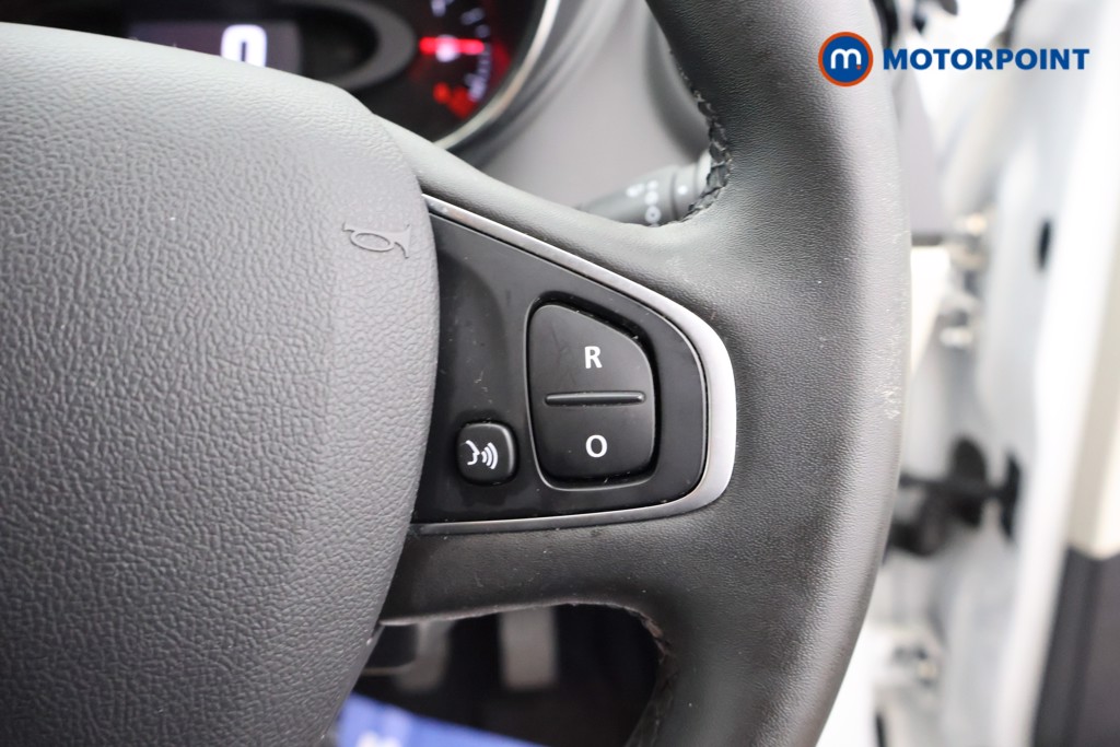 Renault Captur Iconic Manual Diesel SUV - Stock Number (1666128) - 3rd supplementary image