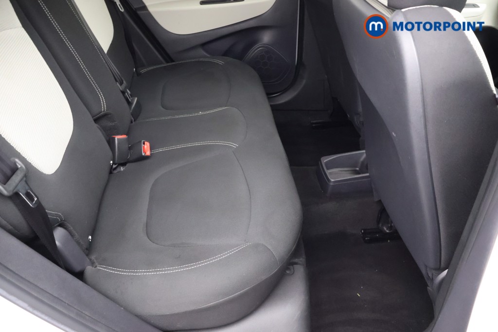 Renault Captur Iconic Manual Diesel SUV - Stock Number (1666128) - 19th supplementary image