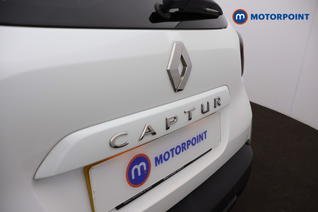 Renault Captur Iconic Manual Diesel SUV - Stock Number (1666128) - 25th supplementary image
