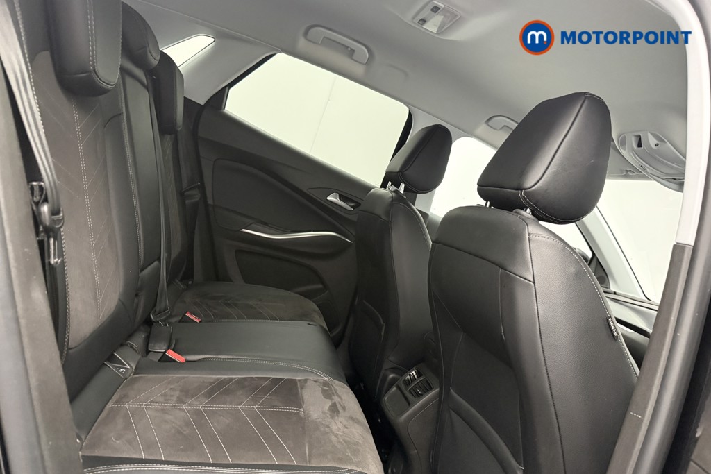Vauxhall Grandland Ultimate Manual Petrol SUV - Stock Number (1666972) - 9th supplementary image