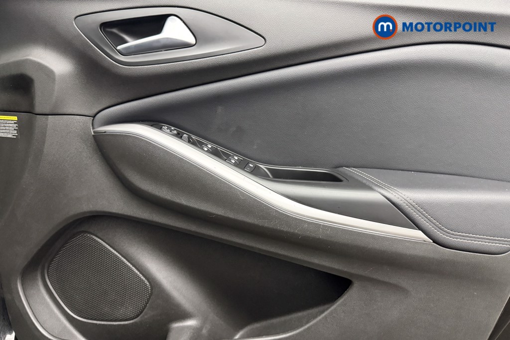 Vauxhall Grandland Ultimate Manual Petrol SUV - Stock Number (1666972) - 18th supplementary image