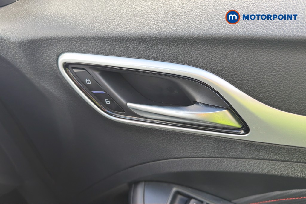Mg Motor Uk ZS Exclusive Manual Petrol SUV - Stock Number (1667054) - 2nd supplementary image