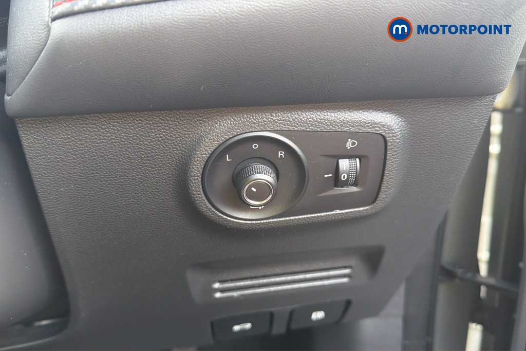 Mg Motor Uk ZS Exclusive Manual Petrol SUV - Stock Number (1667054) - 17th supplementary image
