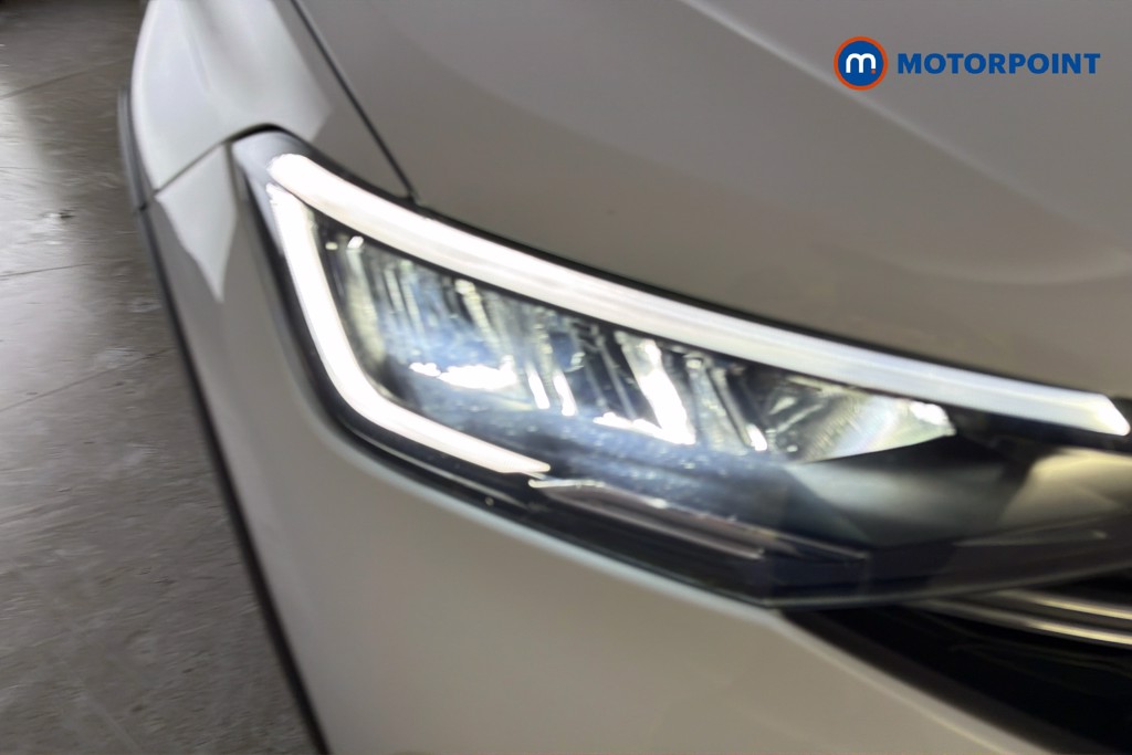 Volkswagen Taigo Life Manual Petrol SUV - Stock Number (1667138) - 16th supplementary image