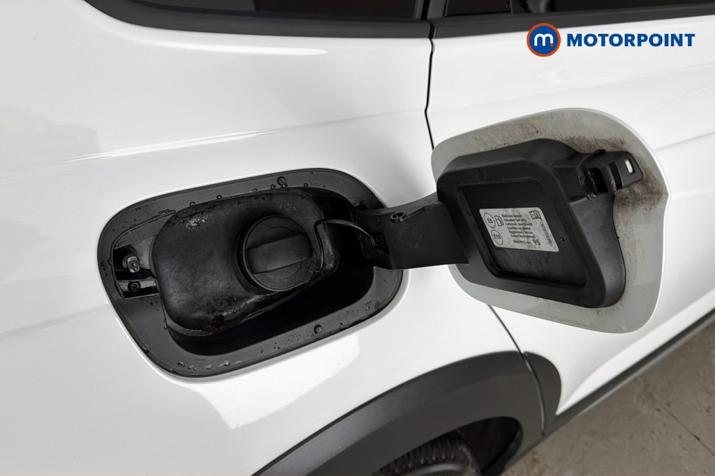 Volkswagen Taigo Life Manual Petrol SUV - Stock Number (1667138) - 41st supplementary image